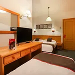 Hotel Oyo La
