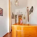 Hotel Oyo La